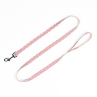 Комплект с мягкой шлейкой "Горох", размер М, поводок 120 х 1,5 см, ОГ 34-66 см, розовый Комплект с мягкой шлейкой "Горох", размер М, поводок 120 х 1,5 см, ОГ 34-66 см, розовый