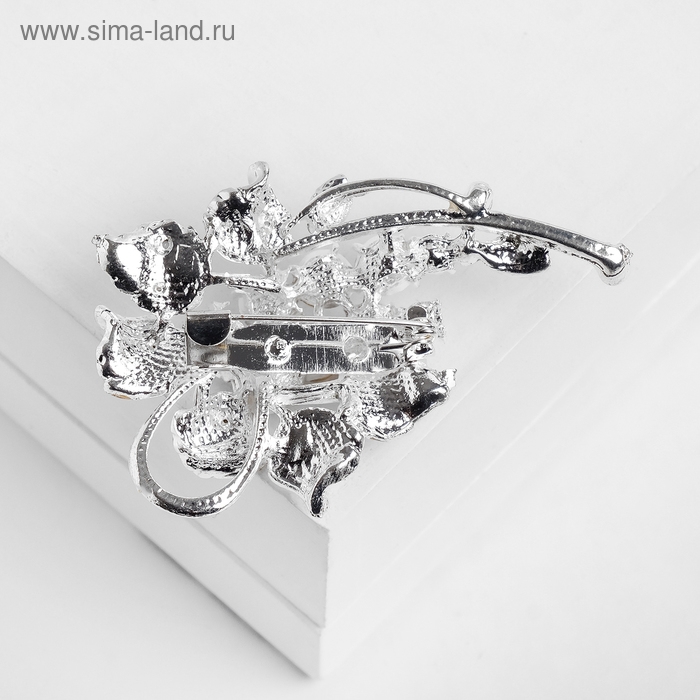 Брошь &laquo;Роса&raquo; на ветке, цвет голубой в серебре