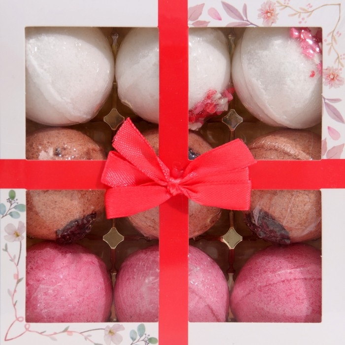 Набор бомбочек Candy bath bar Набор бомбочек Candy bath bar "La boite des bonbons", 9*40 г