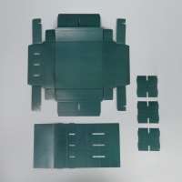 Коробка под 8 конфет и шоколад с ячейками, кондитерская упаковка &laquo;Тому, кто ценит вкус жизни&raquo; 18 х 18 х 4 см