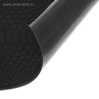 Коврик противоскользящий под кожу крокодила 20&times;13 см, черный