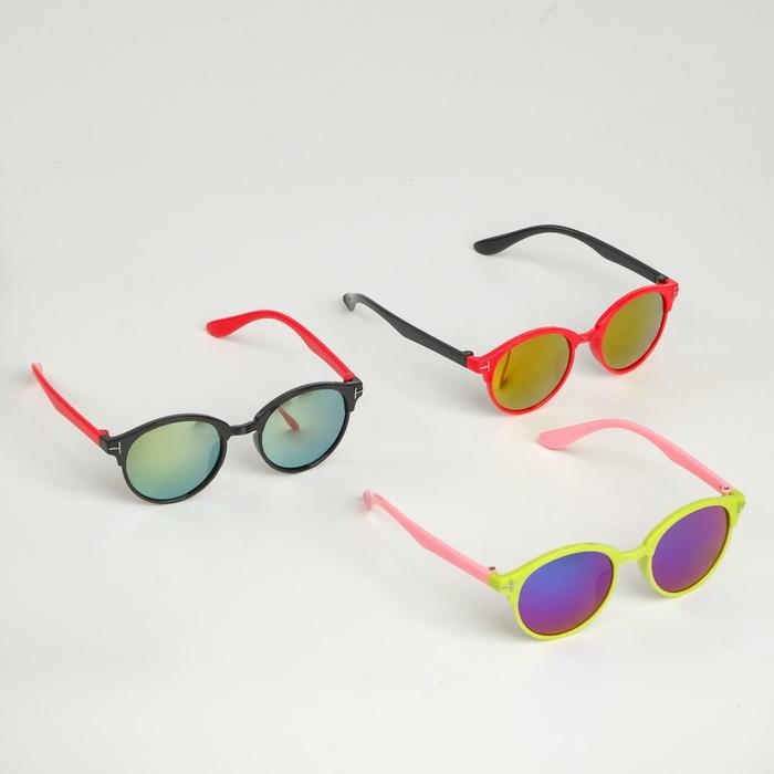 Очки солнцезащитные детские OneSun, UV 380, оправа с пластиковыми вставками, 12.5&times;4.5 см, микс