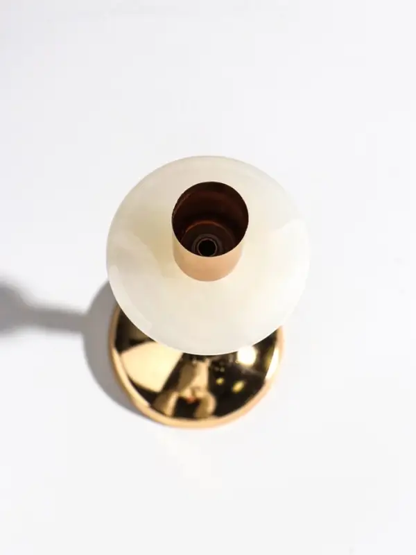 Подсвечник металл, камень на 1 свечу "Рим" золото 10,5х10,5х31 см