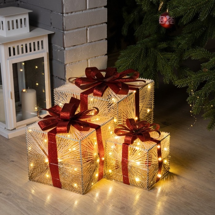 Светодиодная фигура «Подарки с золотистой нитью» 15, 20, 25 см, текстиль, металл, батарейки ААх2 (не в комплекте), свечение тёплое белое Светодиодная фигура «Подарки с золотистой нитью» 15, 20, 25 см, текстиль, металл, батарейки ААх2 (не в комплекте), свечение тёплое белое