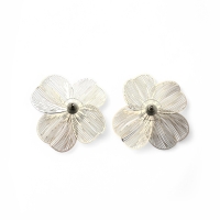 Серьги с жемчугом &laquo;Цветы&raquo; крупные, цвет белый в серебре
