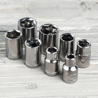 Набор инструментов в фонаре &laquo;На пути&raquo;, 24 предмета