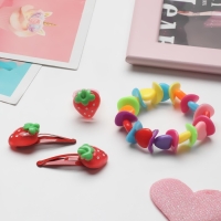 Комплект детский «Выбражулька» 4 предмета: 2 заколки, браслет, кольцо «Горошек», форма МИКС, цвет МИКС Комплект детский «Выбражулька» 4 предмета: 2 заколки, браслет, кольцо «Горошек», форма МИКС, цвет МИКС