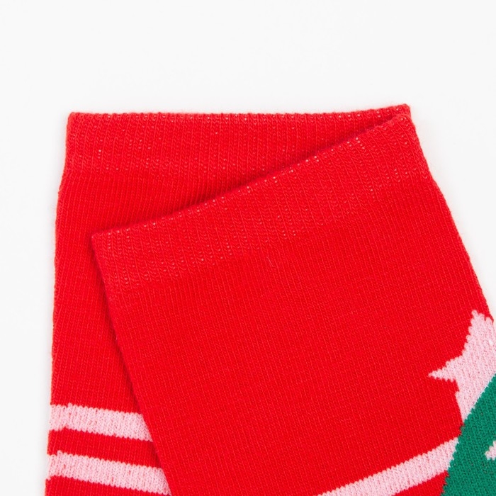 Носки женские &laquo;Ёлка в звездах&raquo;, цвет красный, размер 23-25