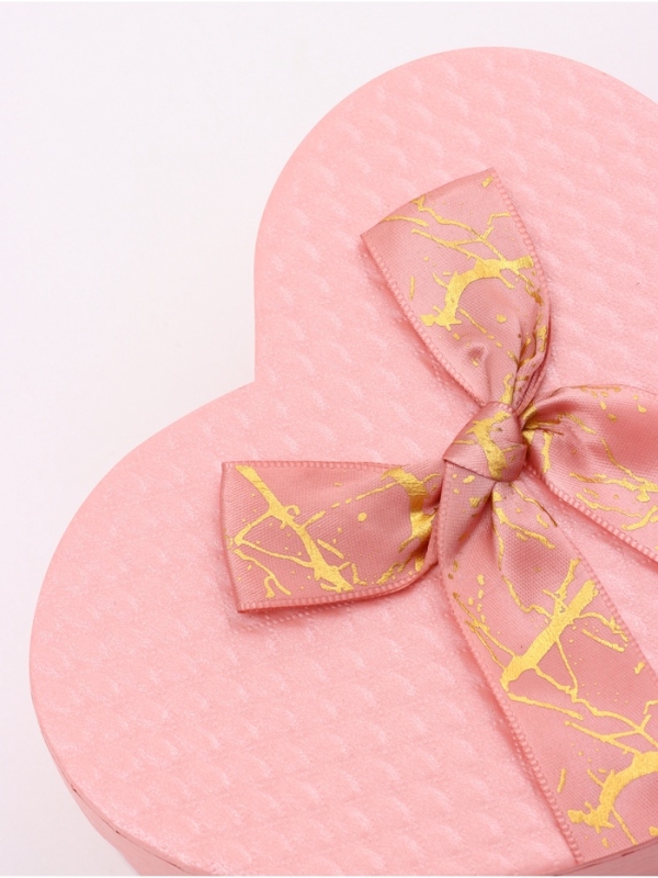 Набор коробок 3 в 1 сердца 22 х 20 х 9;  18.5 х 17 х 7.5; 1 6 х 14 х 6 см