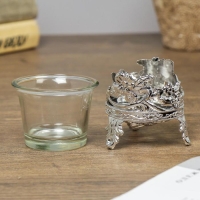 Подсвечник стекло, пластик на 1 свечу "Цветочек" серебро 6,5х6х6 см Подсвечник стекло, пластик на 1 свечу "Цветочек" серебро 6,5х6х6 см