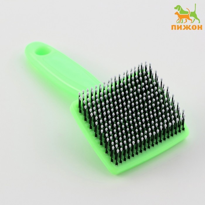 Пуходерка пластиковая мягкая с закругленными зубьями, малая, 6 х 13,5 см, зелёная Пуходерка пластиковая мягкая с закругленными зубьями, малая, 6 х 13,5 см, зелёная