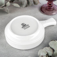 Форма для запекания фарфоровая Wilmax, 300 мл, d=14 см, цвет белый Форма для запекания фарфоровая Wilmax, 300 мл, d=14 см, цвет белый