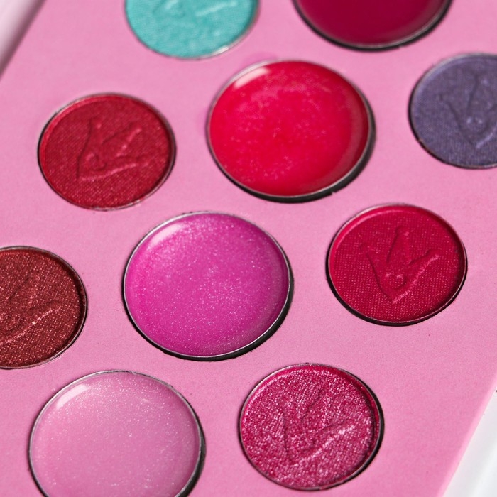 Набор косметики для девочки &laquo;Идеальный макияж&raquo; тени 10 цв по 1,3 гр, блеск 4 цв по 0,8 гр