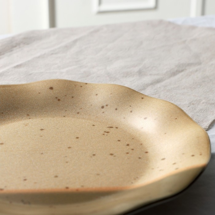 Тарелка керамическая &laquo;Самоцвет&raquo;, 21.5 см, цвет бежевый