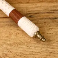 Лупа "Пралине" латунь, смола, манговое дерево 7,5х7,5х23 см