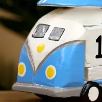 Календарь настольный "Микроавтобус" дерево 10х5х7 см, цв. синий