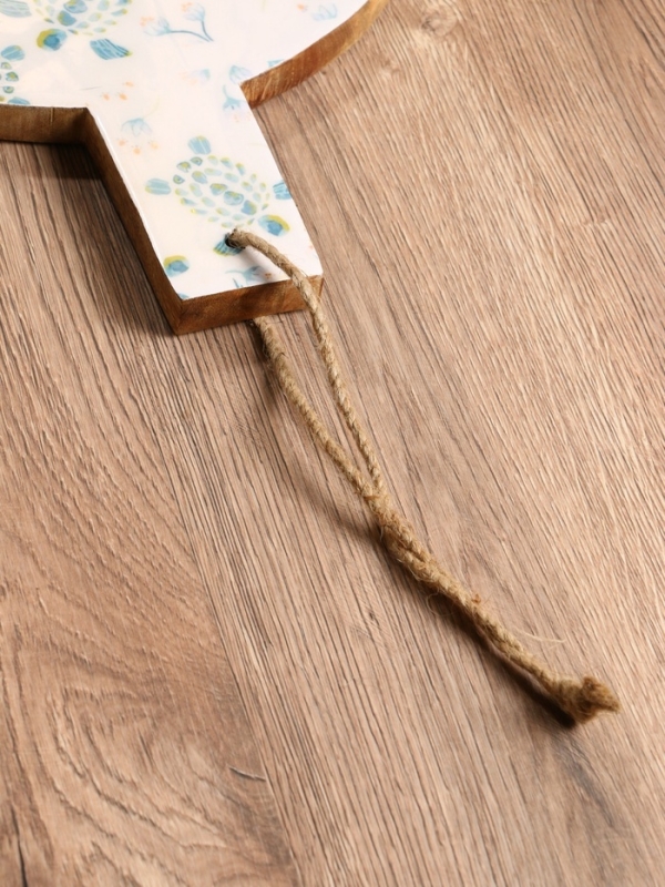 Доска разделочная круглая "Черепаха и цветы" дерево манго 36х28