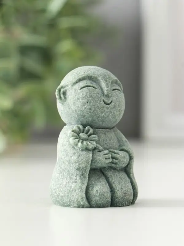 Сувенир песчаник "Буддийские монахи" набор 3 шт 3,2х3,5х6,2 см