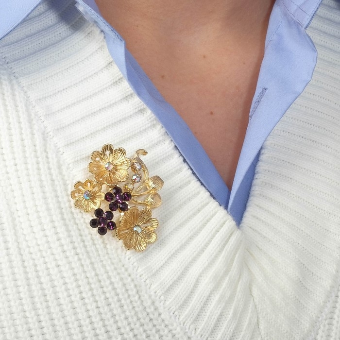 Брошь &laquo;Цветы&raquo; лютики, цвет фиолетовый в золоте