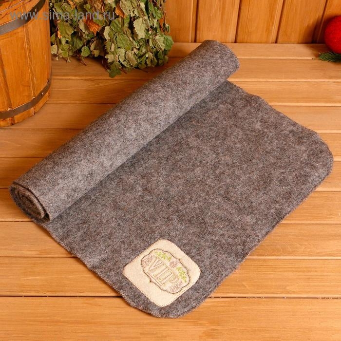 Лежак с вышивкой Лежак с вышивкой "ВИП" 150х50 см