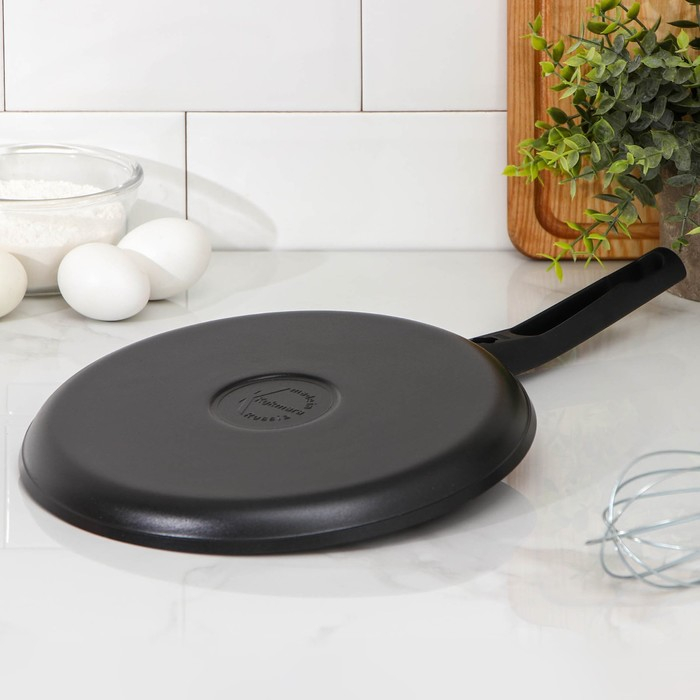 Сковорода блинная &laquo;Традиция&raquo;, d=24 см, съёмная ручка, антипригарное покрытие, цвет чёрный