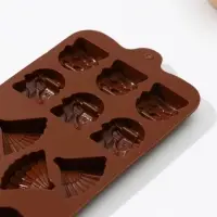 Форма для кондитерских украшений Доляна &laquo;Дамский набор&raquo;, силикон, 21&times;11&times;1,5 см, 14 ячеек, коричневая