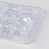 Силиконовый молд для эпоксидной смолы «Драгоценные камни» Силиконовый молд для эпоксидной смолы «Драгоценные камни»