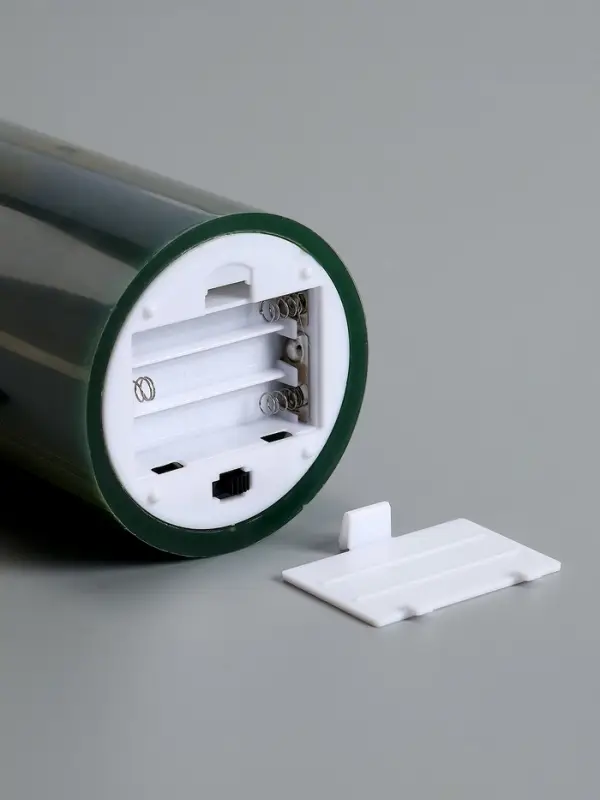 Светодиодная свеча восковая "Глубокий зеленый", 20x7 см, АААx3 (не в компл.), Т/БЕЛЫЙ