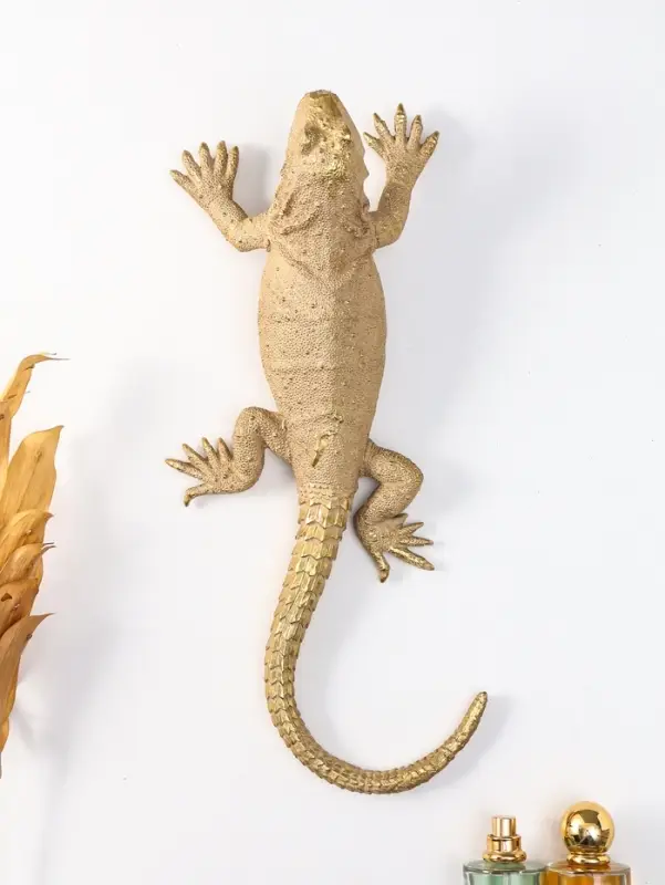 Панно интерьерное полистоун "Ящерица шипохвост" золото 38,7х16,9х9,5 см