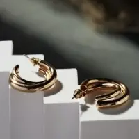 Серьги металл "Переплетение" тренд, цвет золото