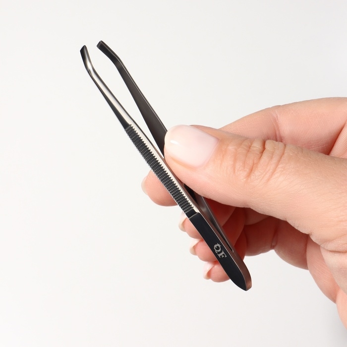 Пинцет &laquo;Premium&raquo; прямой, узкий, 9 см, на блистере, цвет серебристый