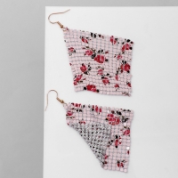 Серьги висячие &laquo;Ромб&raquo; кольчуга, цветы розы, цвет красно-розовый, 9 см