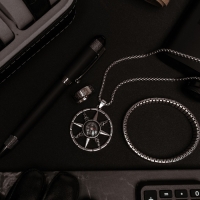 Кольцо «Вальхалла» с рунами, цвет белый в серебре, 18 размер Кольцо «Вальхалла» с рунами, цвет белый в серебре, 18 размер