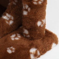 Домик для кошек с когтеточкой, двухэтажный, с окошками, 50х36х75 см, коричневая с лапками Домик для кошек с когтеточкой, двухэтажный, с окошками, 50х36х75 см, коричневая с лапками