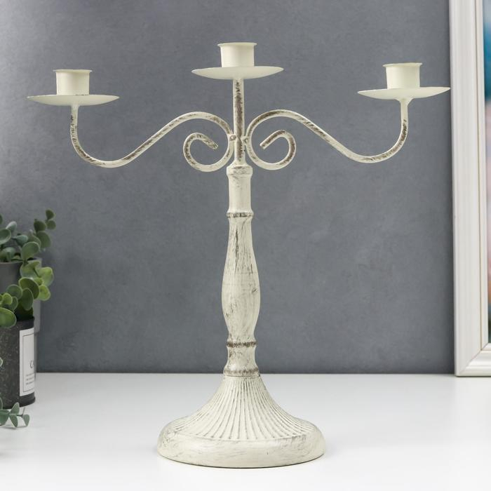 Подсвечник металл на 3 свечи Подсвечник металл на 3 свечи "Прованс" белый состаренный 31х13х30 см