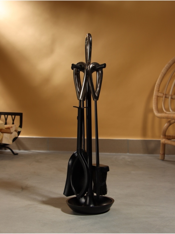 Каминный набор "Уголёк" сталь, 4 предмета, 17х17х63 см