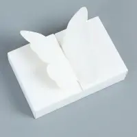 Коробка для 6 конфет бабочка, 12.6&times;8.3&times;4 см