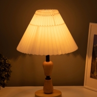 Лампа настольная BayerLux ЭКО "Камила" 1х40Вт Е27 черный/светло-кор. 27х27х40см