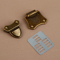 Застёжка для сумки, 4 &times; 4,2 см, цвет бронзовый