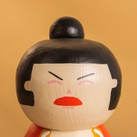 Деревянная кукла кокеши "Харуко" 9х9х17 см