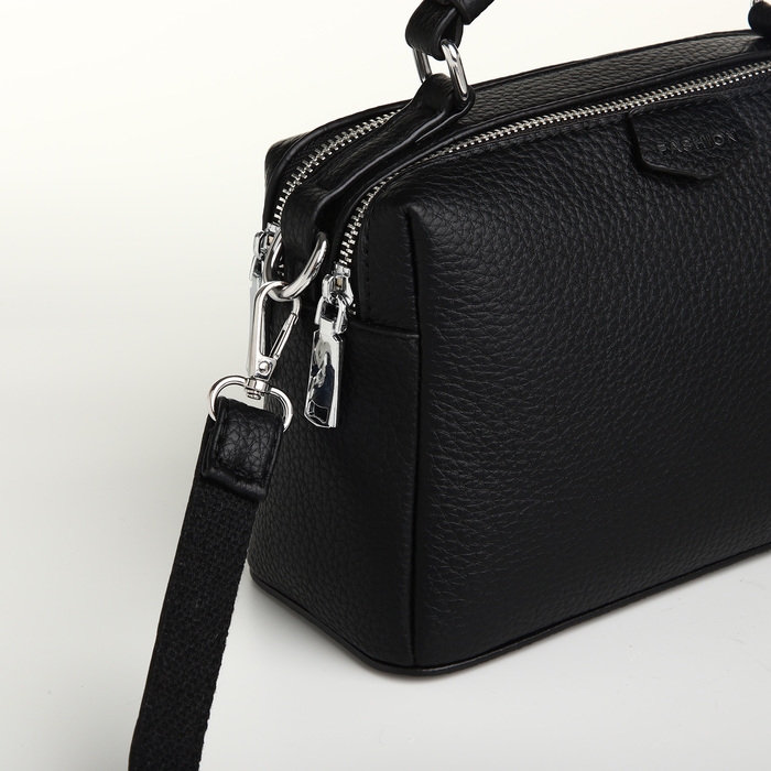 Сумка женская, 23*14*10, 2 отд на молнии, н/карман, регул ремень, черный Сумка женская, 23*14*10, 2 отд на молнии, н/карман, регул ремень, черный