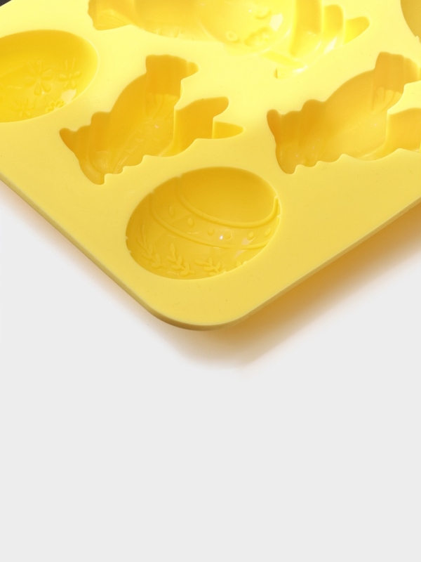 Форма для выпечки Доляна &laquo;Пасха&raquo;, силикон, 7 ячеек, 18,5&times;14,5&times;2,5 см, жёлтая