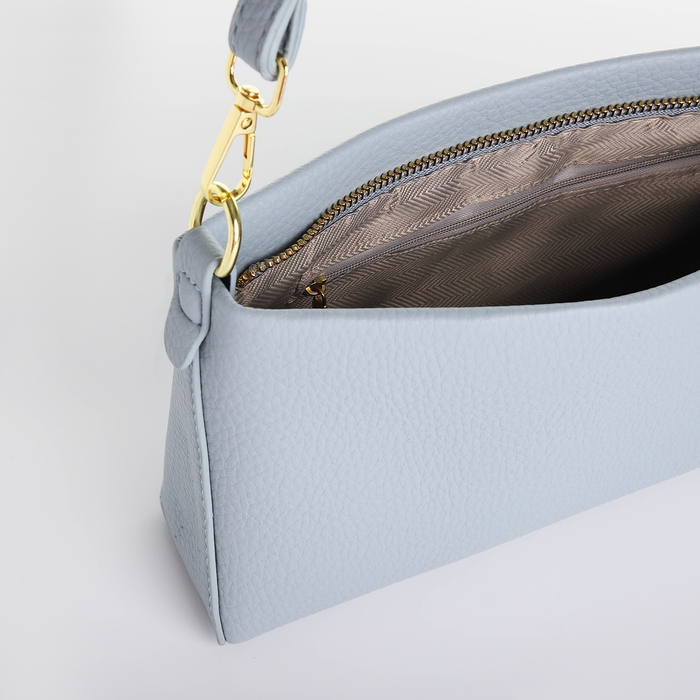 Сумка женская кросс-боди на молнии, цвет голубой Сумка женская кросс-боди на молнии, цвет голубой