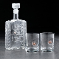 Набор "Непробиваемый. Limited черный", штоф с пулей, 2 стакана для виски с пулей Набор "Непробиваемый. Limited черный", штоф с пулей, 2 стакана для виски с пулей