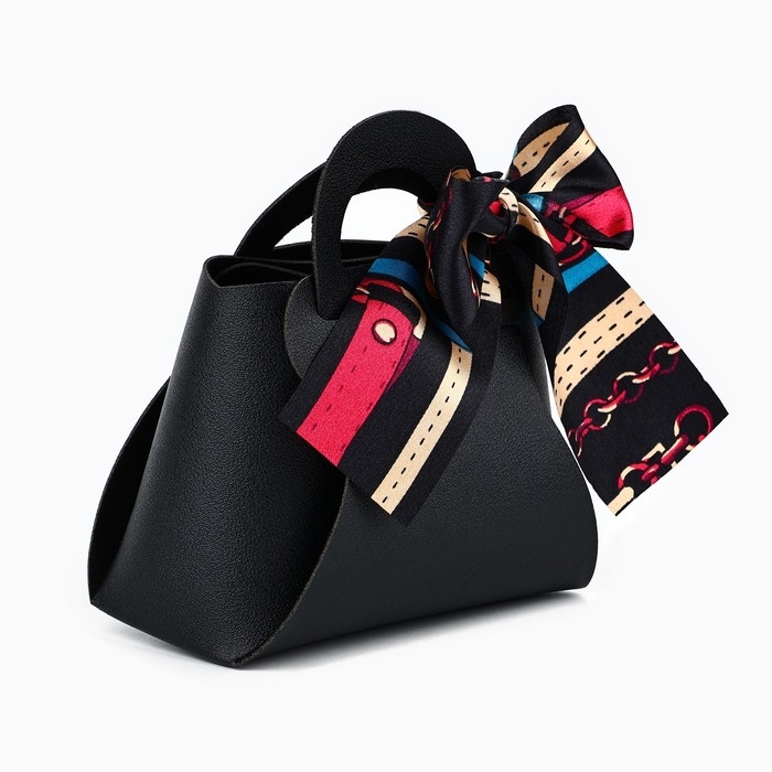 Сумочка подарочная &laquo;Чёрная&raquo;, 12 х 13 х 5.5 см