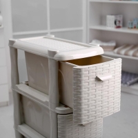 Комод узкий 4-х секционный &laquo;Ротанг&raquo;, цвет белый