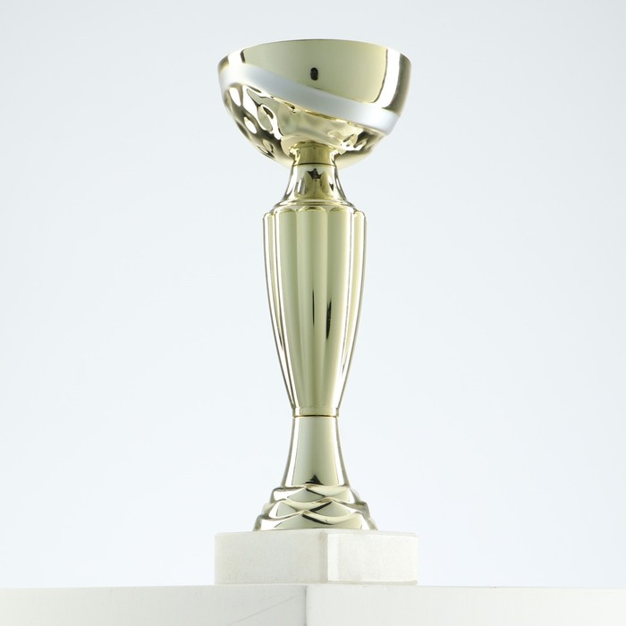Кубок 106, наградная фигура, золото, подставка камень, 18.8 см