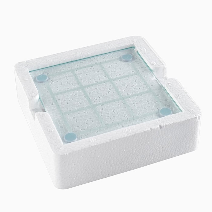 Игра "Пьяные Крестики-нолики", 13 х 13 см, 9 стопок, стопка 3 х 2.5 см