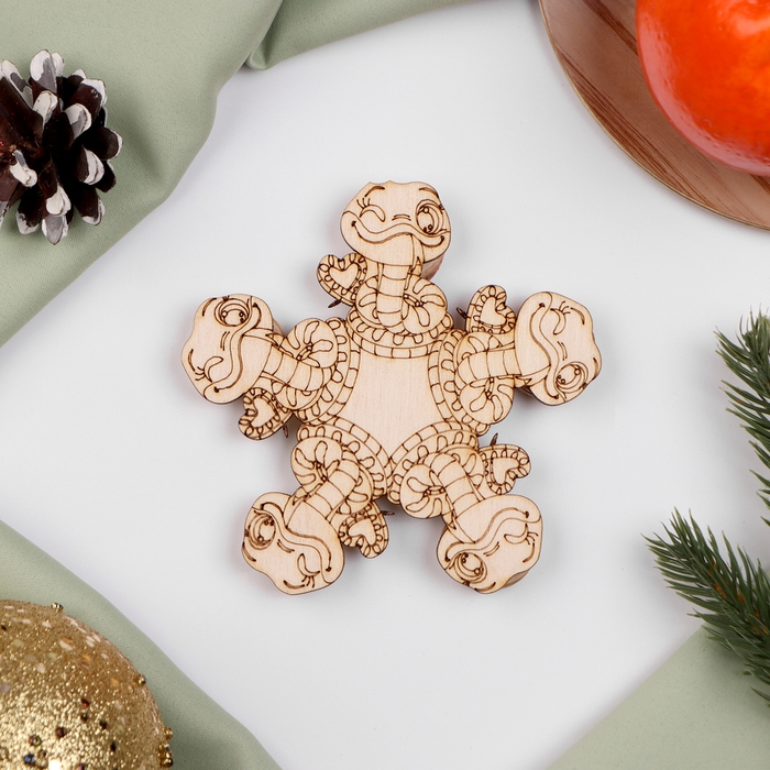 Новый год. Подставка с символом года под горячее &laquo;К деньгам&raquo;, D=11 см, можжевельник