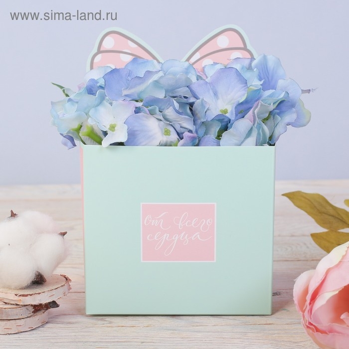 Коробка для мини букетов «От всего сердца», 12 х 20 х 10 см Коробка для мини букетов «От всего сердца», 12 х 20 х 10 см